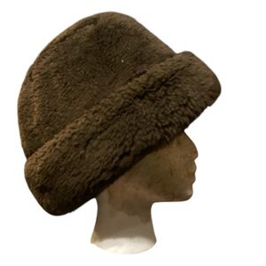 Vintage  North king lamb  fur hat, 1970 sz L